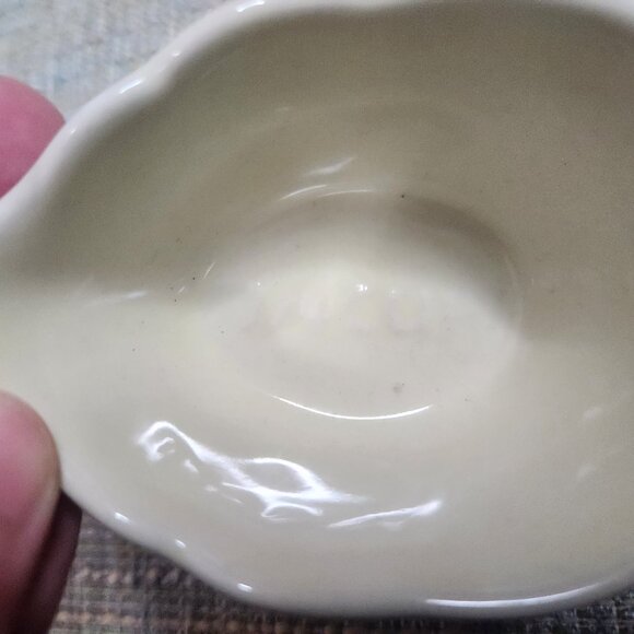 10 Strawberry Street Colorful Pastel Elephant Trunk Measuring Cups 4 Set Stackin - Picture 8 of 8